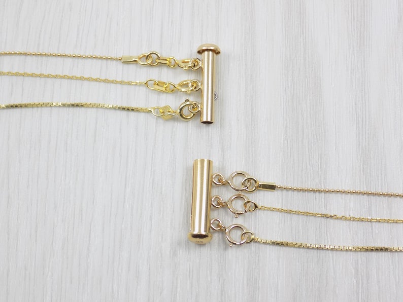 Layered Necklace Clasp Gold Layering Necklace Clasp Multi Necklace  Clasp,Necklace Connectors for Multiple Necklaces Seperator Clasps for  Layered Look : Buy Online at Best Price in KSA - Souq is now 